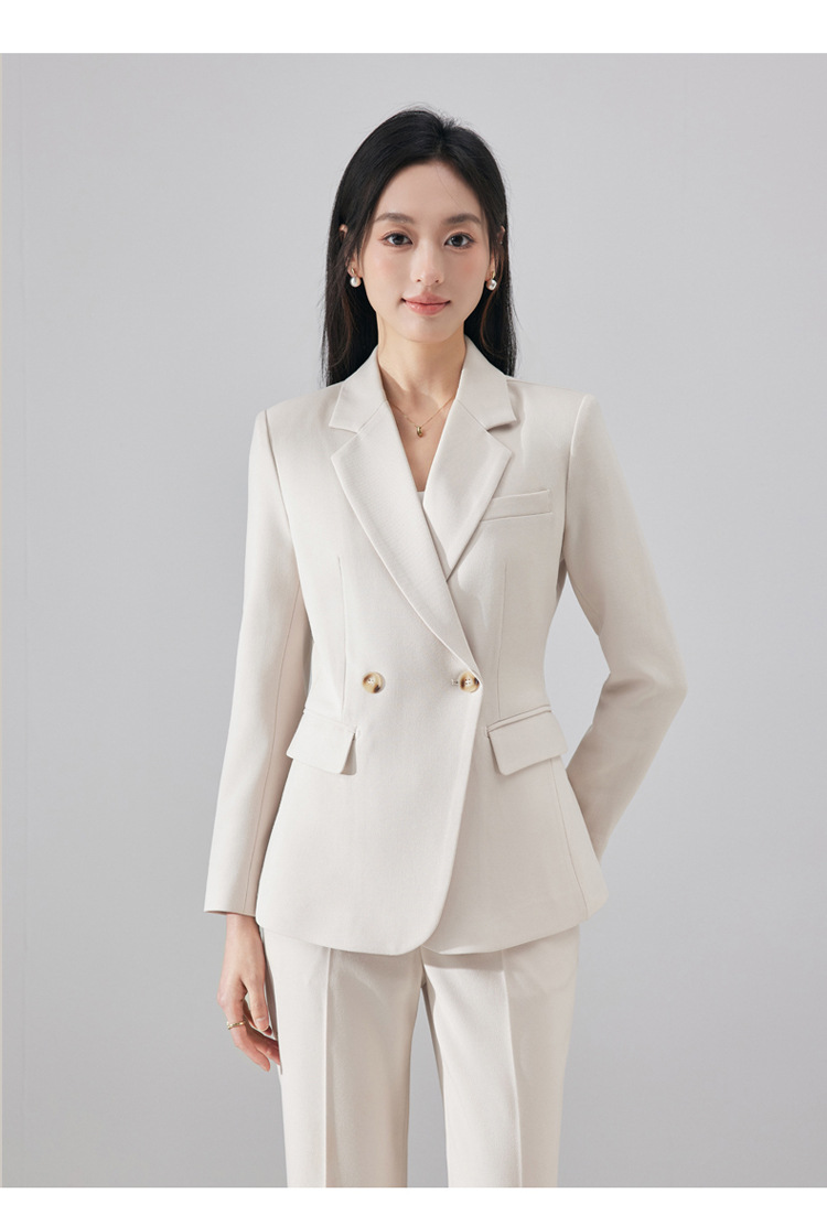 Ladies' Slim-Fit Tailored Blazer (9)