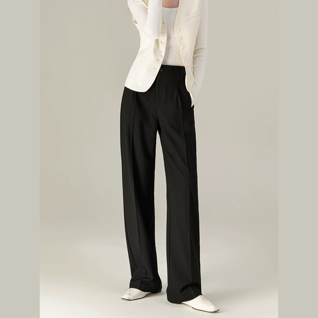 Women's Pleated Trousers