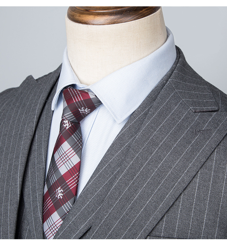 Mens Plaid Three Piece Suit (1)