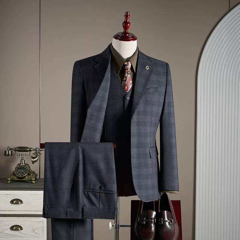 Mens Business Plaid Three Piece Suit