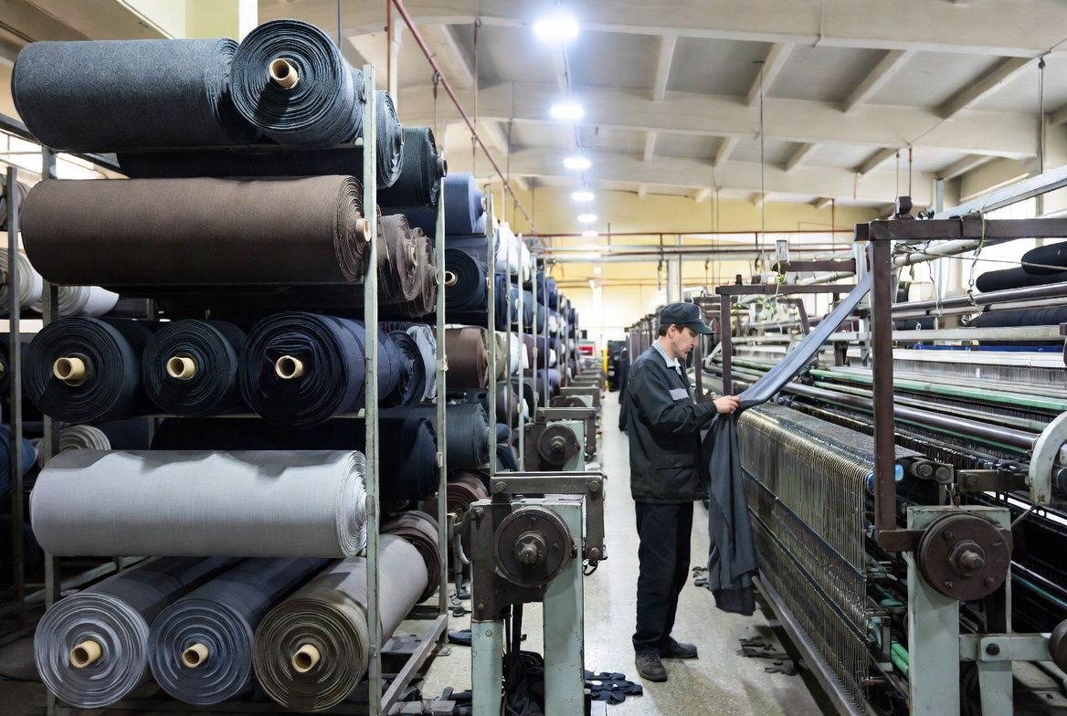 Suit Fabric Manufacturing Process
