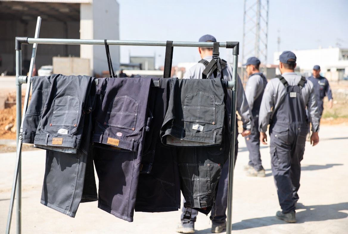 Hanging Dry Work Pants And Overalls
